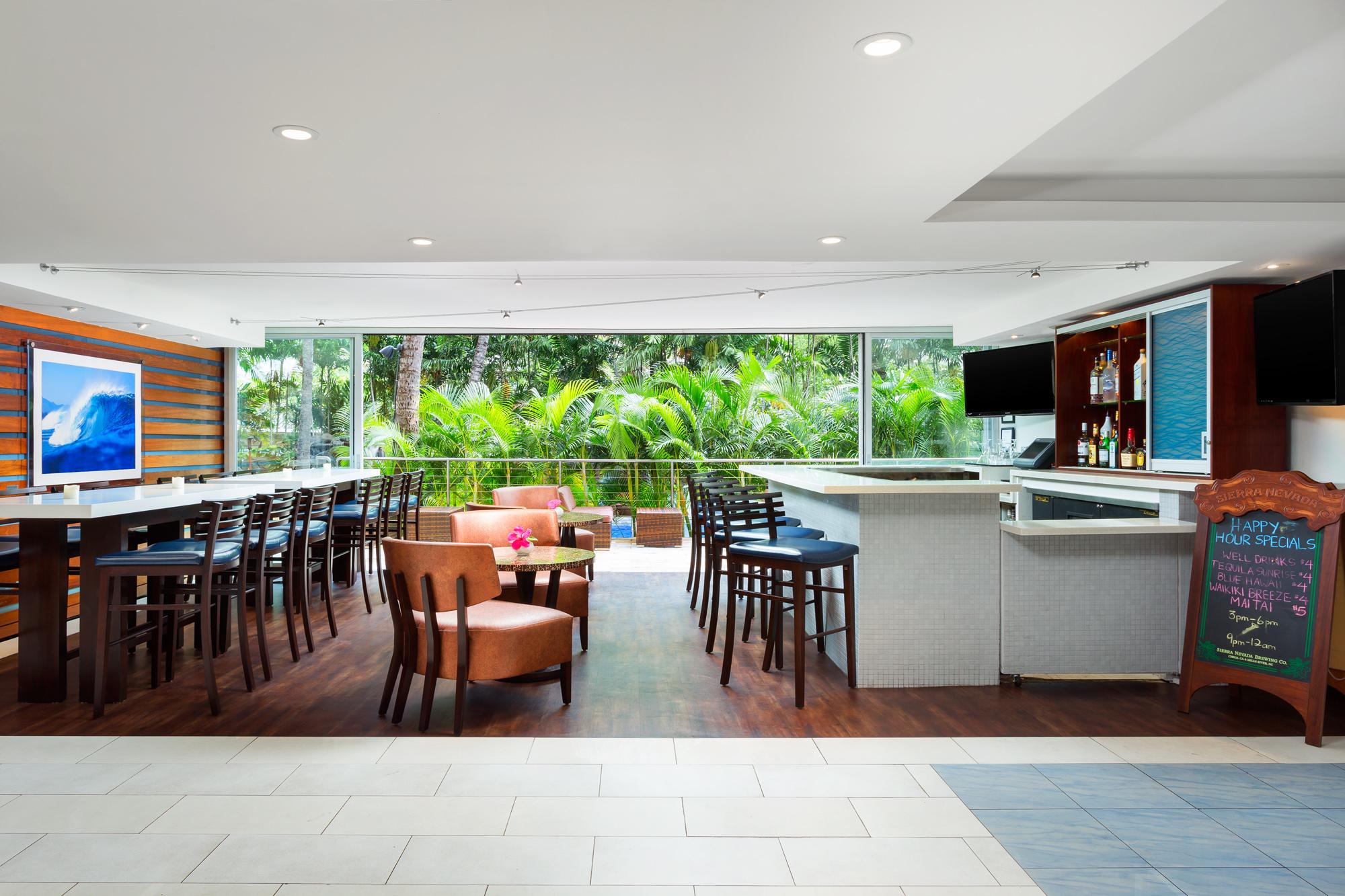 Courtyard By Marriott Waikiki Beach Honolulu Bagian luar foto