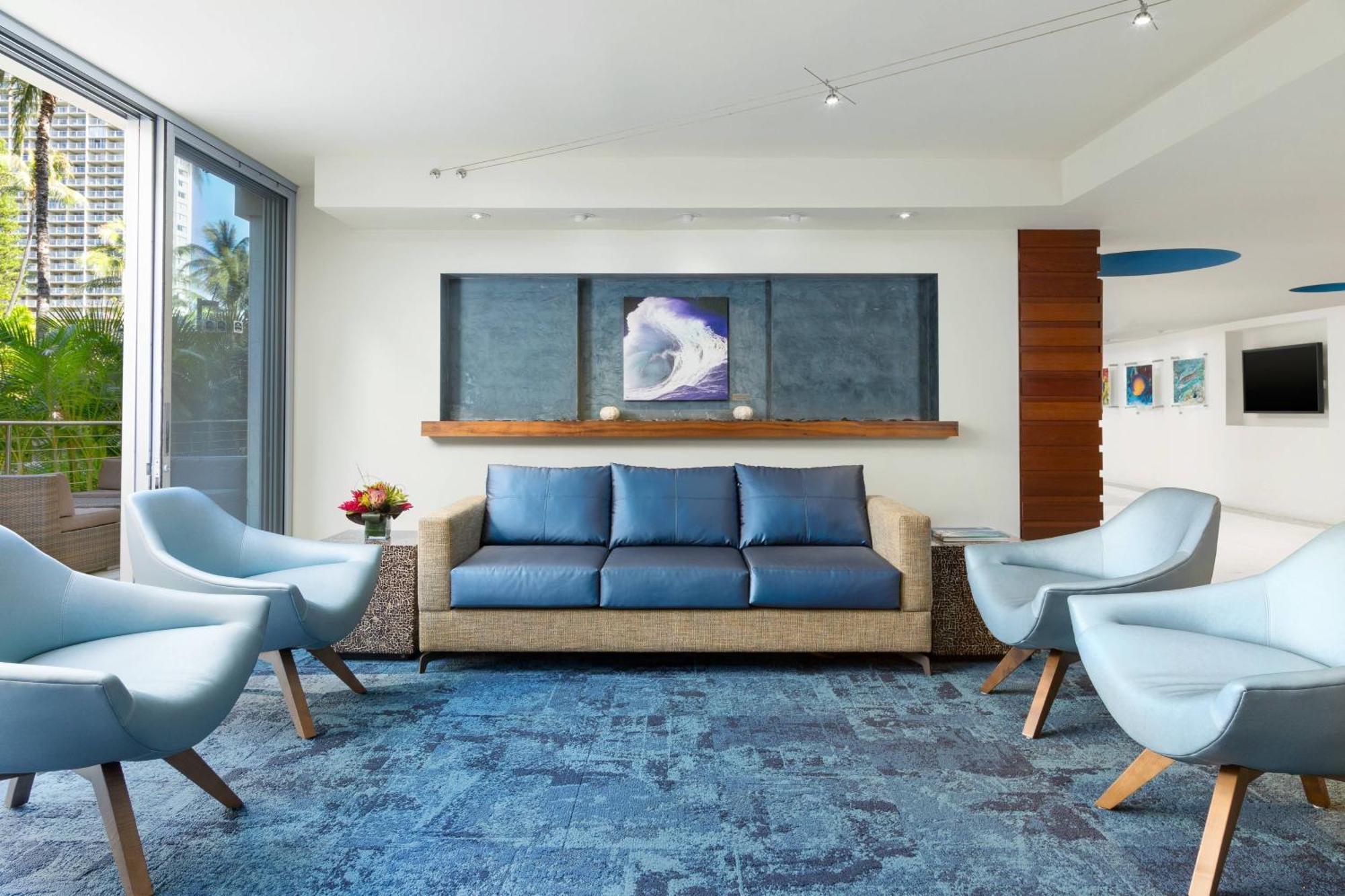 Courtyard By Marriott Waikiki Beach Honolulu Bagian luar foto