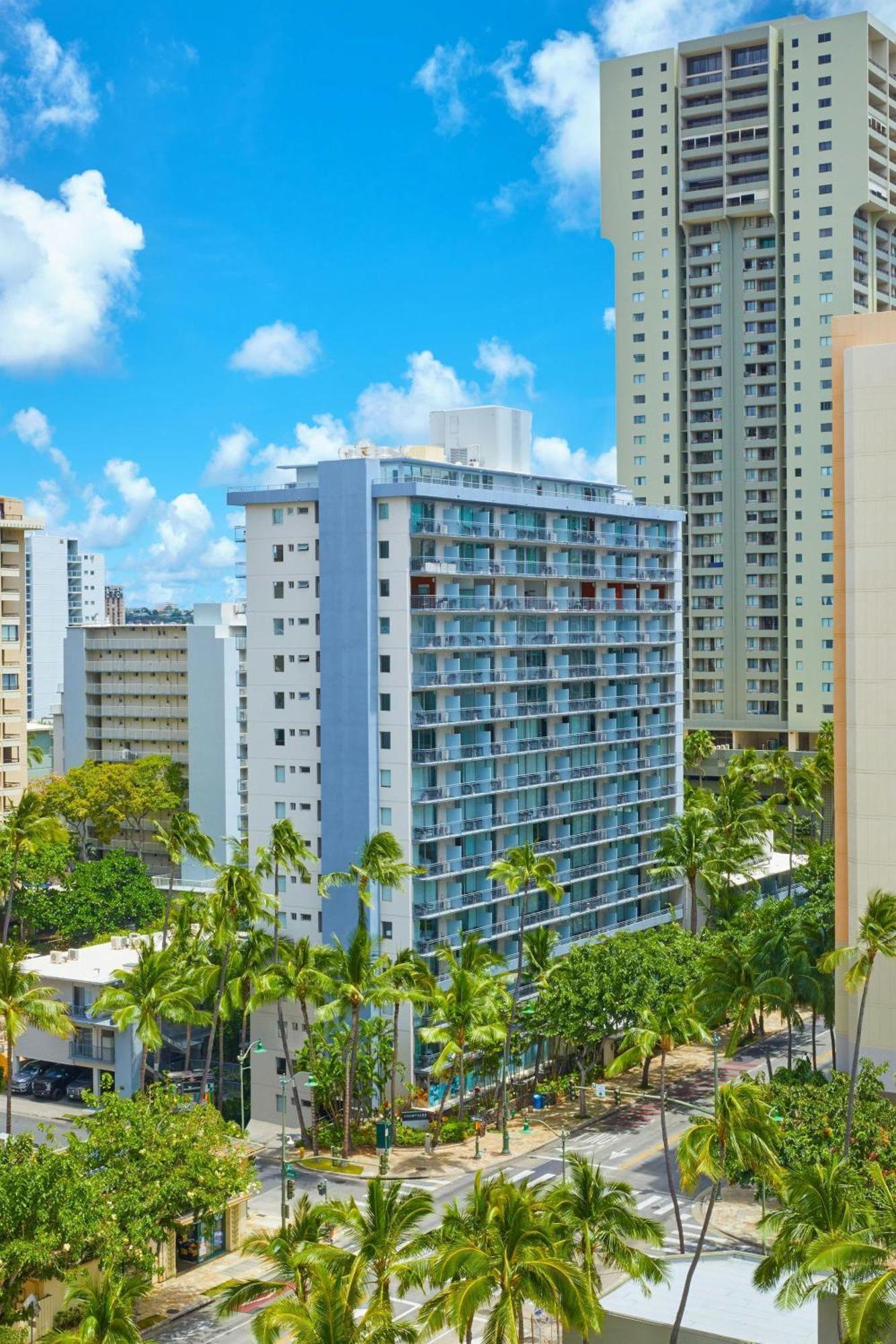 Courtyard By Marriott Waikiki Beach Honolulu Bagian luar foto