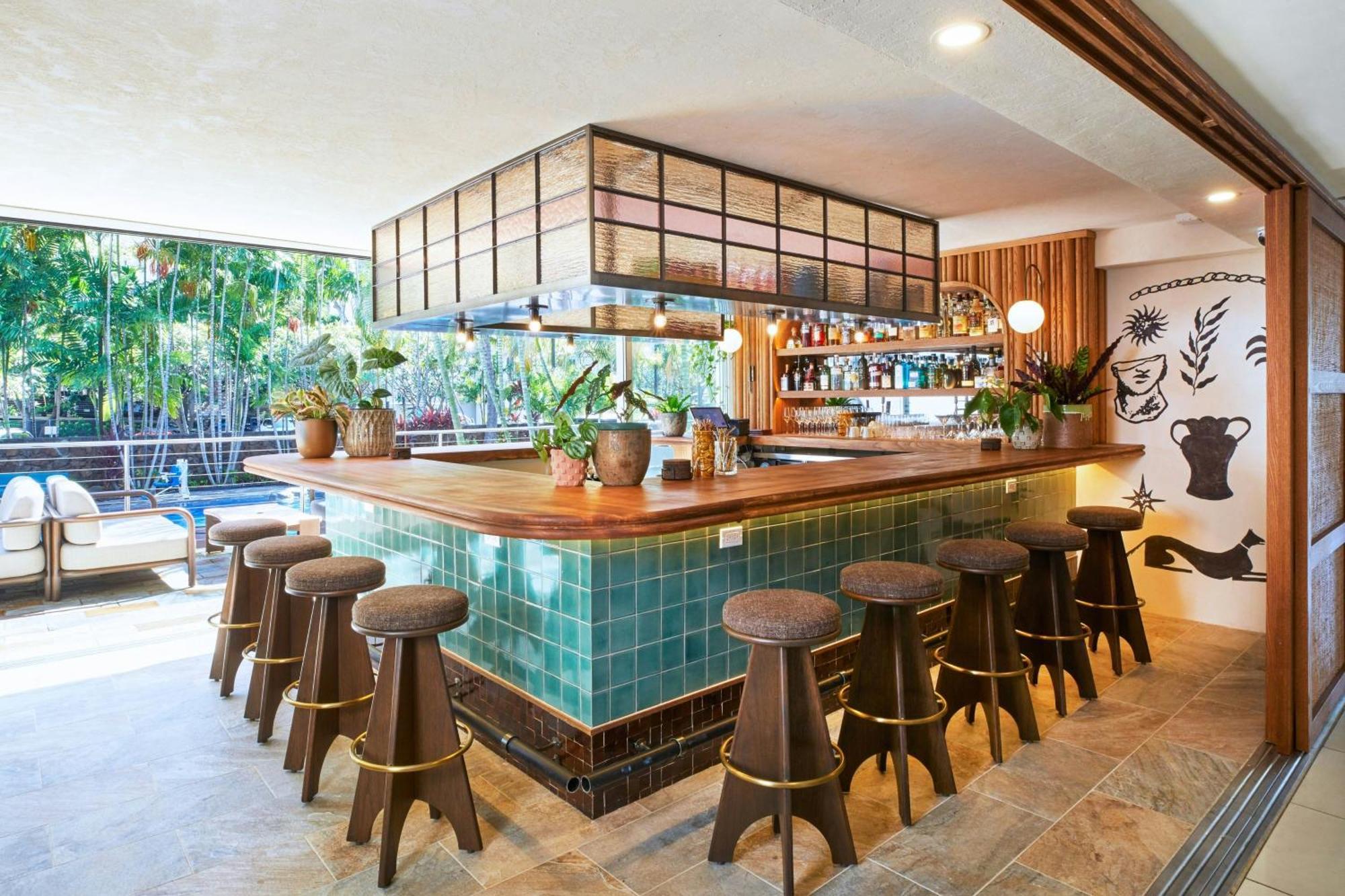 Courtyard By Marriott Waikiki Beach Honolulu Bagian luar foto