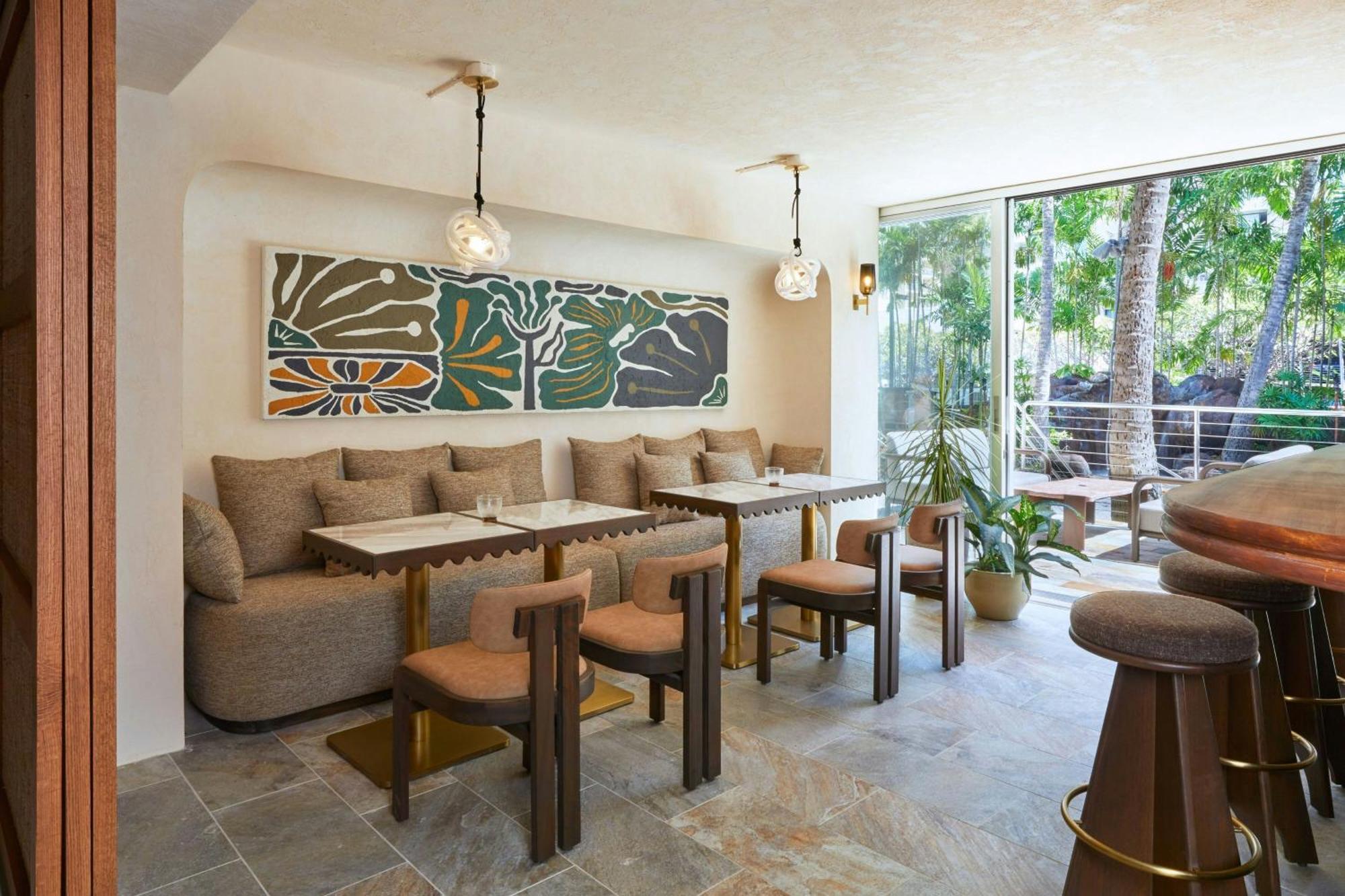 Courtyard By Marriott Waikiki Beach Honolulu Bagian luar foto