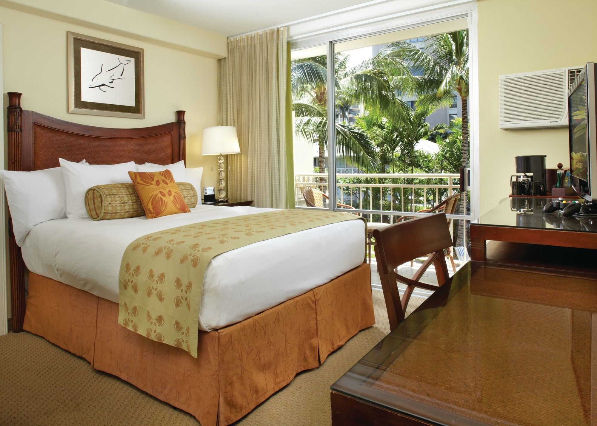 Courtyard By Marriott Waikiki Beach Honolulu Bagian luar foto